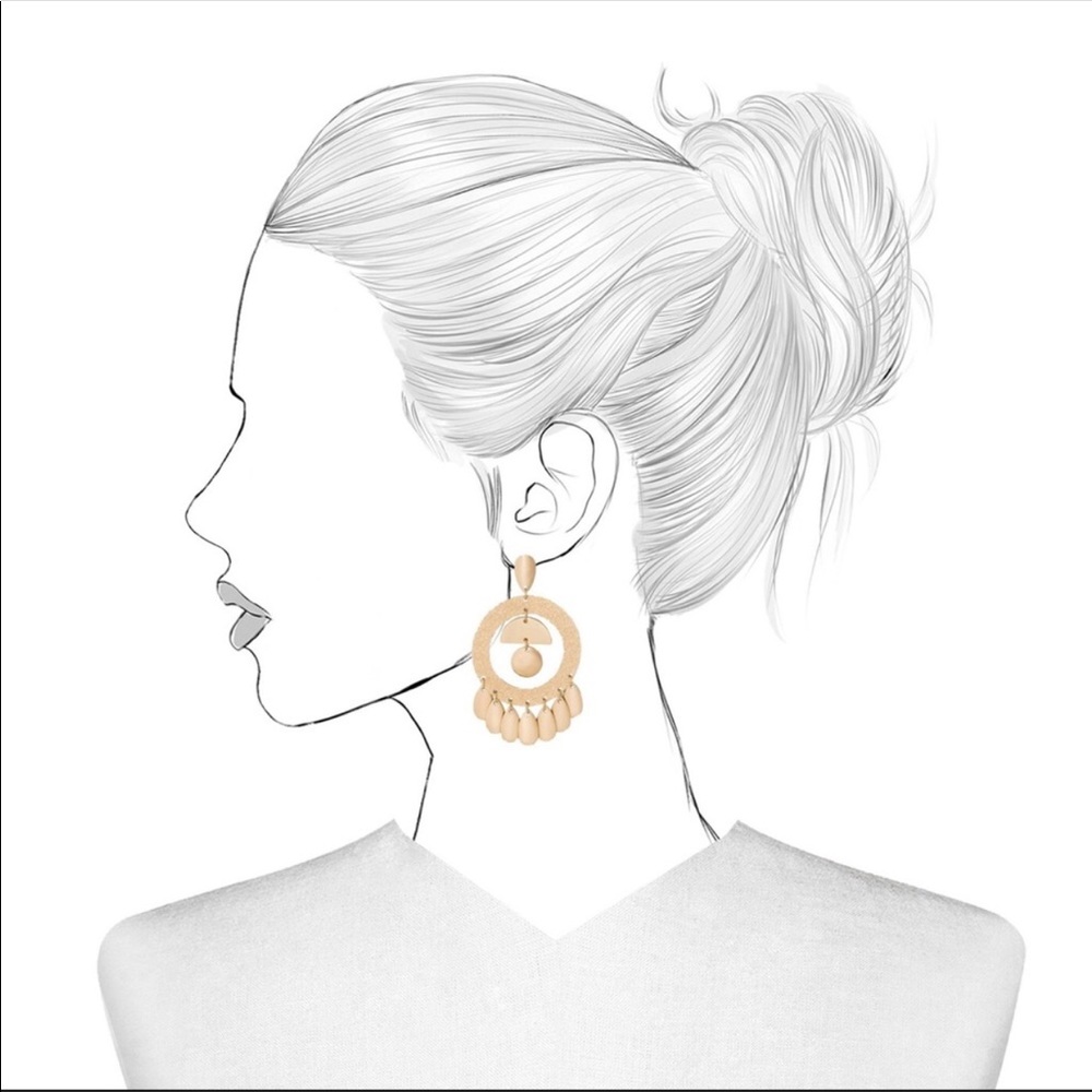 Dangling Drops Chandelier Earrings - Gold